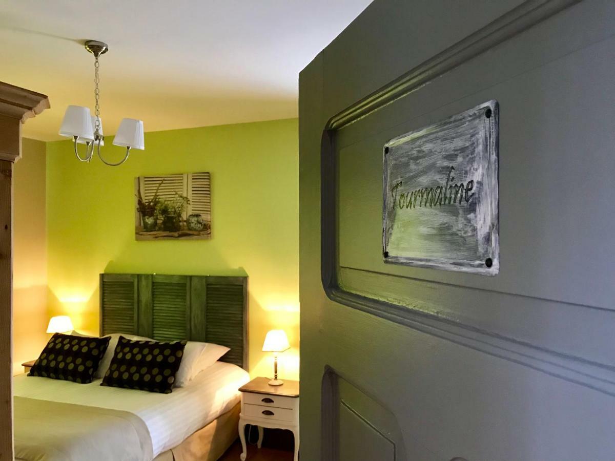 Chambres D'Hotes Les Ecrins أوربي الغرفة الصورة